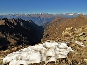 65 Una striscia di neve centrata sulla Valcervia